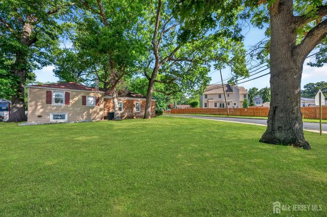 31 Monmouth Road, Monroe, NJ 08831