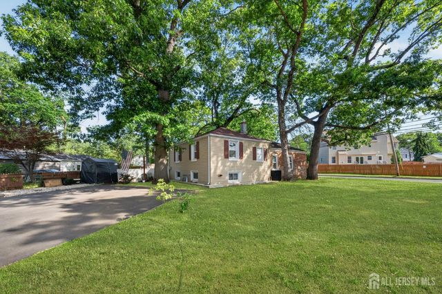 31 Monmouth Road, Monroe, NJ 08831