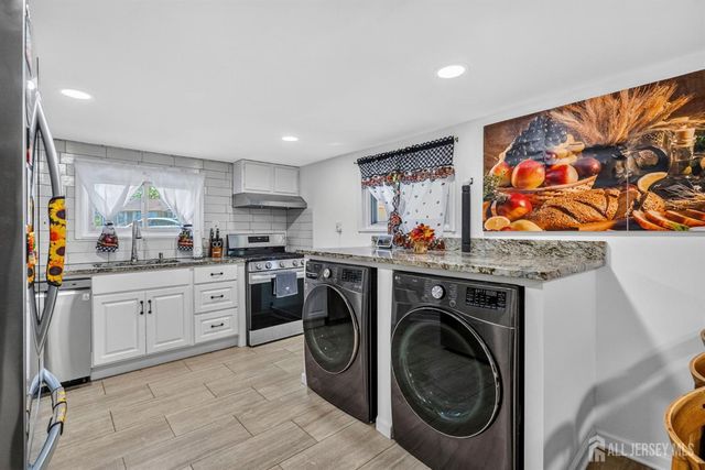 31 Monmouth Road, Monroe, NJ 08831