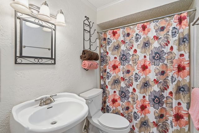 212 Hickory Lane, Hickory Creek, TX 75065
