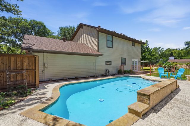 212 Hickory Lane, Hickory Creek, TX 75065