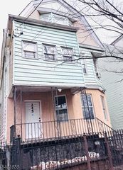245 4Th St 2, Newark City, NJ 07107
