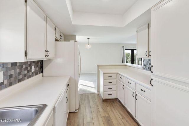 9825 E NAVAJO Place, Sun Lakes, AZ 85248