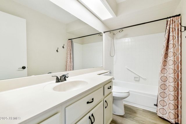 9825 E NAVAJO Place, Sun Lakes, AZ 85248