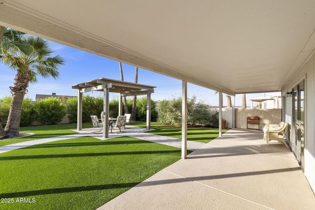 9825 E NAVAJO Place, Sun Lakes, AZ 85248