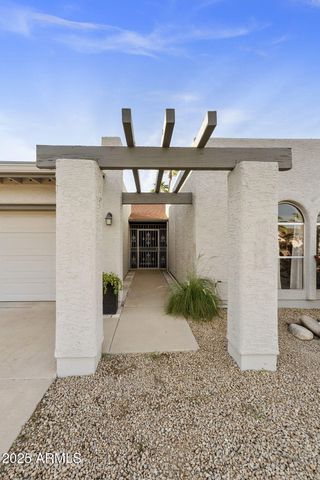 9825 E NAVAJO Place, Sun Lakes, AZ 85248