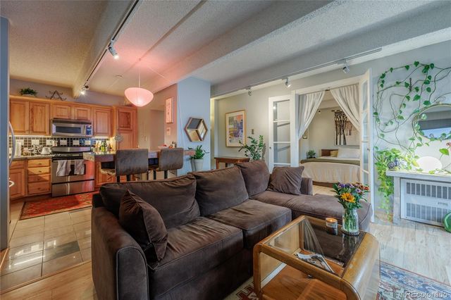 555 E 10th Avenue 416, Denver, CO 80203