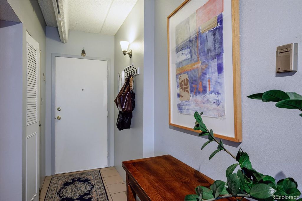 555 E 10th Avenue 416, Denver, CO 80203