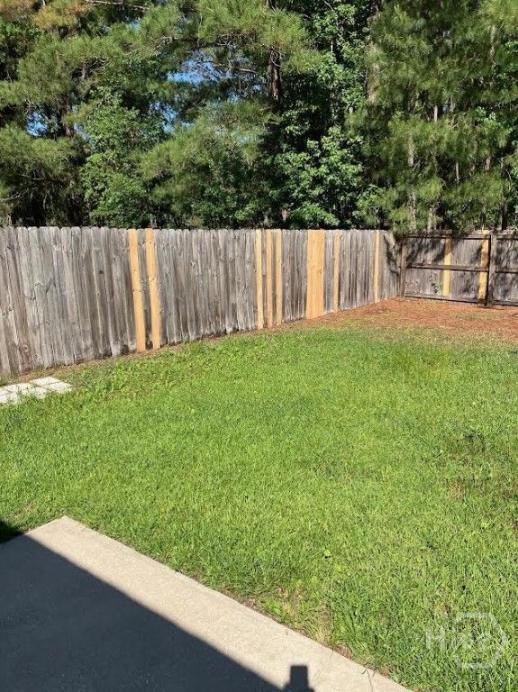 Image 34 of property listing at 685 Rushing Street, Richmond Hill, GA 31324