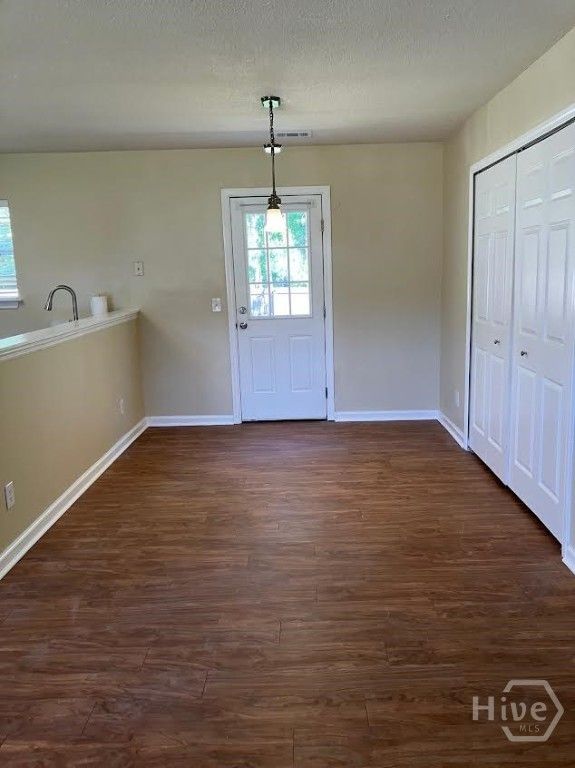 Image 6 of property listing at 685 Rushing Street, Richmond Hill, GA 31324