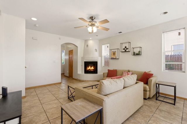 914 Bellamah Avenue NW, Albuquerque, NM 87104