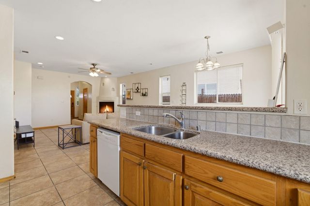 914 Bellamah Avenue NW, Albuquerque, NM 87104