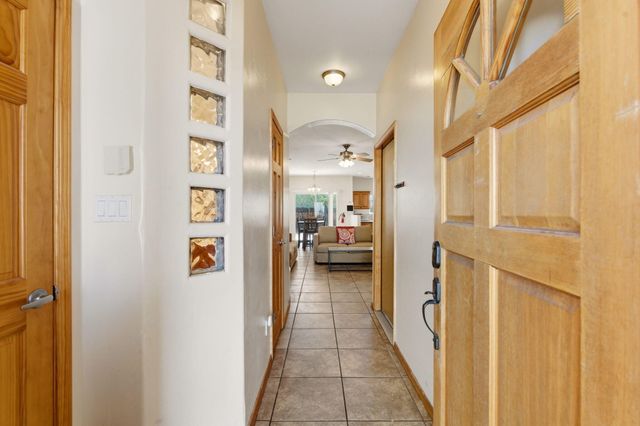 914 Bellamah Avenue NW, Albuquerque, NM 87104