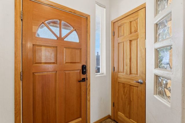 914 Bellamah Avenue NW, Albuquerque, NM 87104