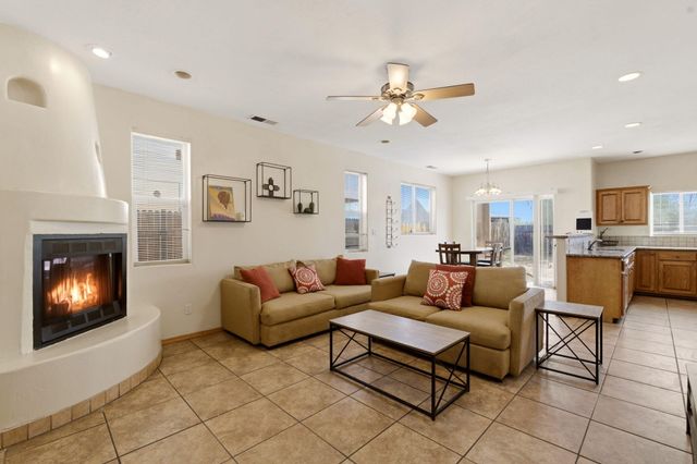 914 Bellamah Avenue NW, Albuquerque, NM 87104