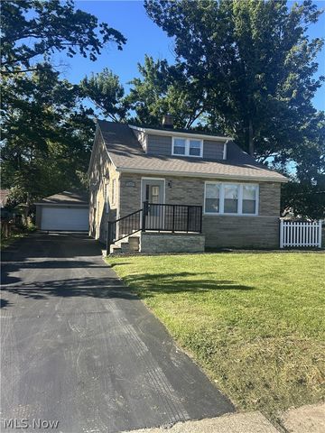 24371 Hartland Drive, Euclid, OH 44123