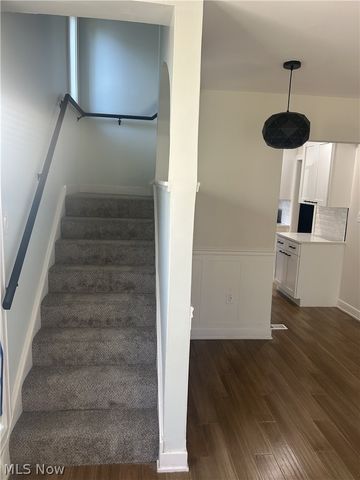 24371 Hartland Drive, Euclid, OH 44123