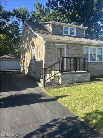 24371 Hartland Drive, Euclid, OH 44123