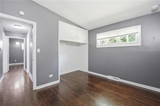 12208 E 46th Street S, Independence, MO 64055