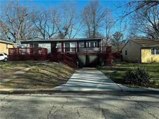 12208 E 46th Street S, Independence, MO 64055
