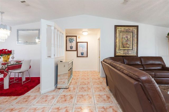 2212 E COLUMBUS DRIVE, Tampa, FL 33605