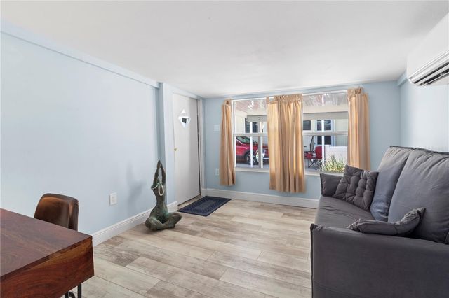 2812 14TH STREET W, Palmetto, FL 34221