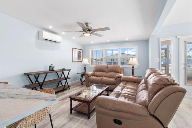 2812 14TH STREET W, Palmetto, FL 34221