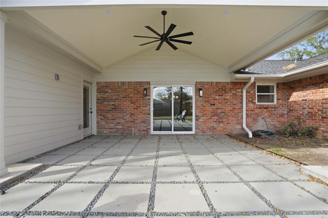 10411 Londonderry Drive, Houston, TX 77043