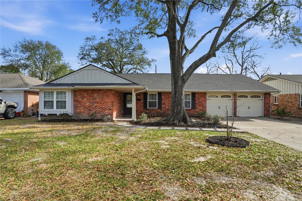10411 Londonderry Drive, Houston, TX 77043