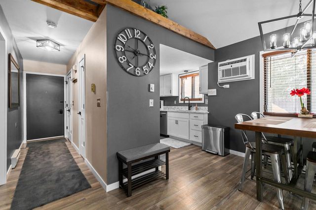 1391 W 18TH AVENUE, Oshkosh, WI 54902