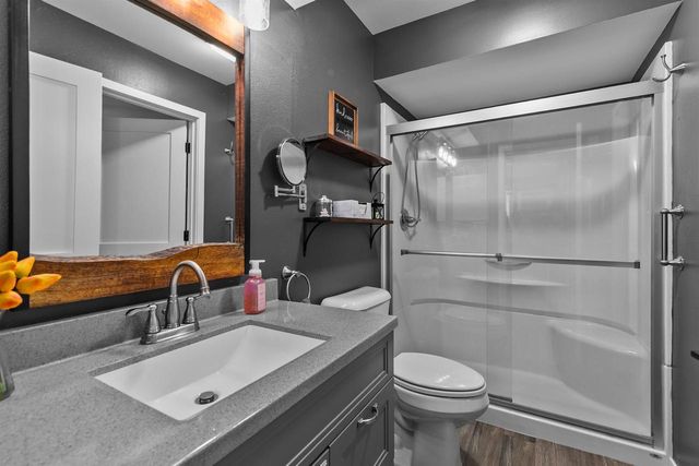 1391 W 18TH AVENUE, Oshkosh, WI 54902