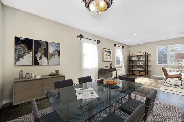 12 Summerset Drive, Smithtown, NY 11787