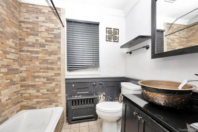 12 Summerset Drive, Smithtown, NY 11787