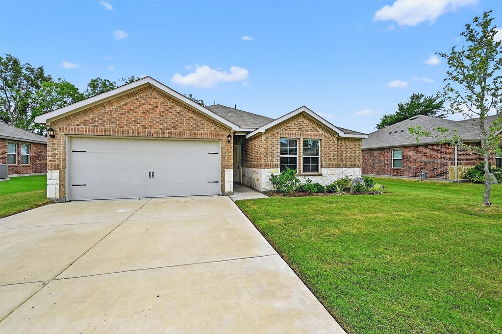 414 Goliad Street, Sherman, TX 75090