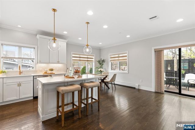 519 Walnut Street, Fort Lee, NJ 07024