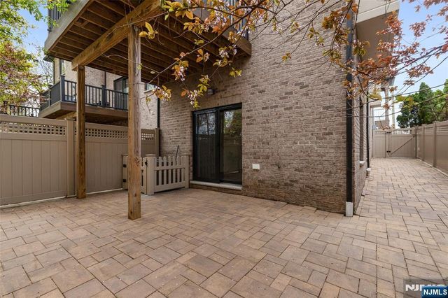 519 Walnut Street, Fort Lee, NJ 07024