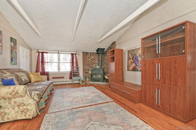 37 Chester Street, East Northport, NY 11731