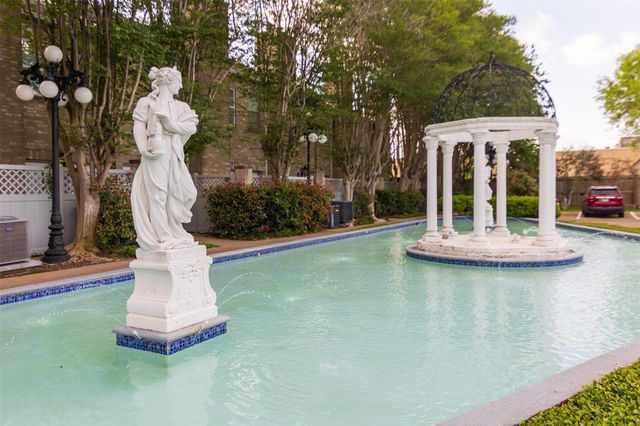 6000 Reims Road 2307, Houston, TX 77036