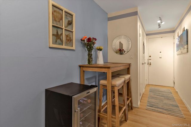 740 Broadway 1P, Long Beach, NY 11561