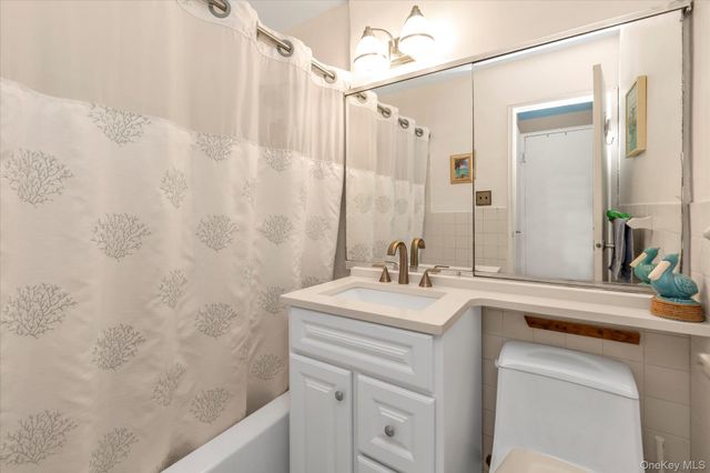 740 Broadway 1P, Long Beach, NY 11561