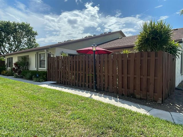 3780 Lace Vine Lane 131, Boynton Beach, FL 33436
