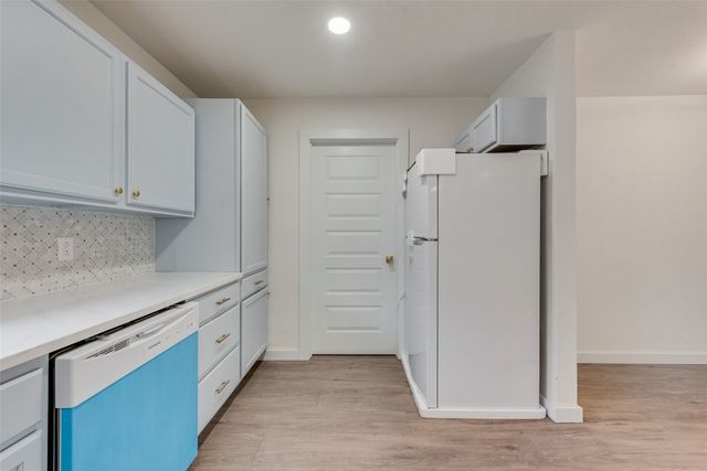 1211 Robin Glen Drive, Dallas, TX 75232