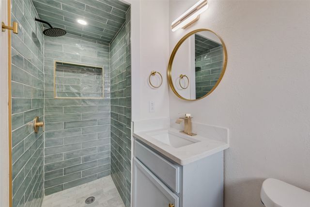 1211 Robin Glen Drive, Dallas, TX 75232