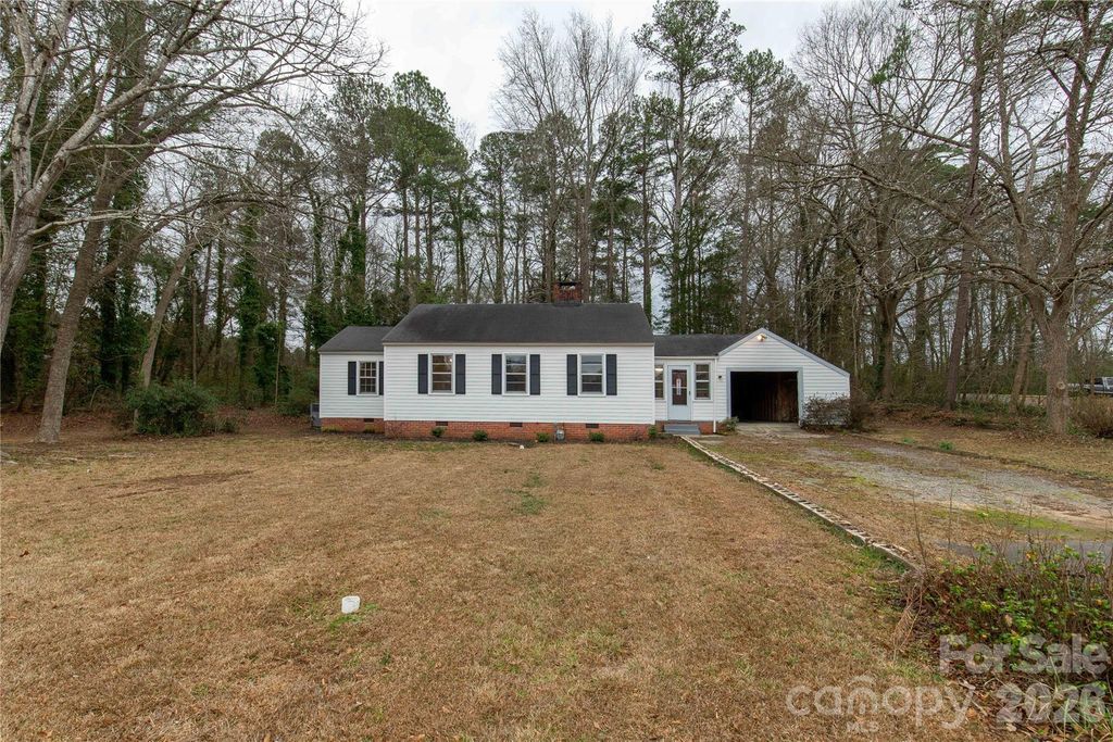 1250 Hampton Grace Avenue, Lancaster, SC 29720