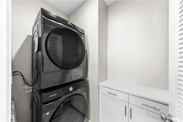 235 Elkhorn, Irvine, CA 92618