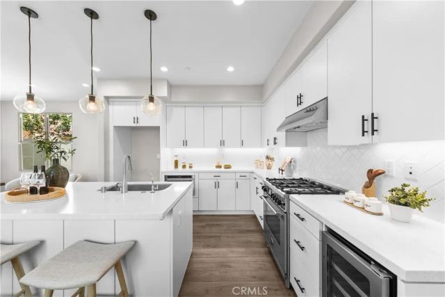 235 Elkhorn, Irvine, CA 92618