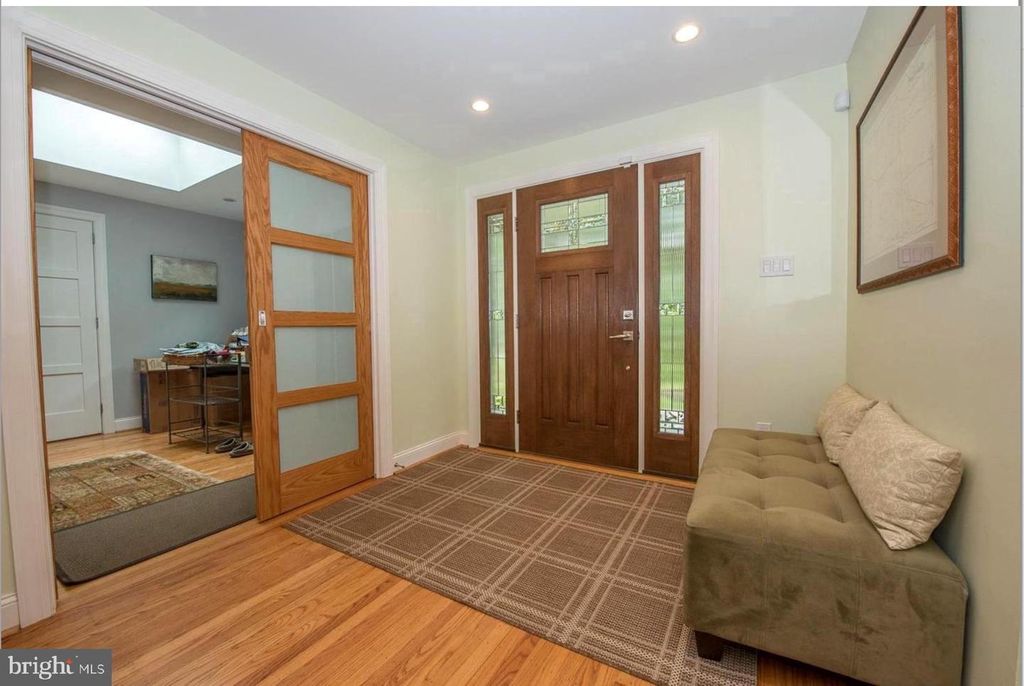 205 SPRUCE TREE RD, WAYNE, PA 19087 — photo 2