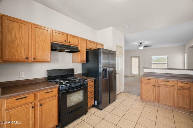 5953 REDSTONE RIM Drive, El Paso, TX 79934