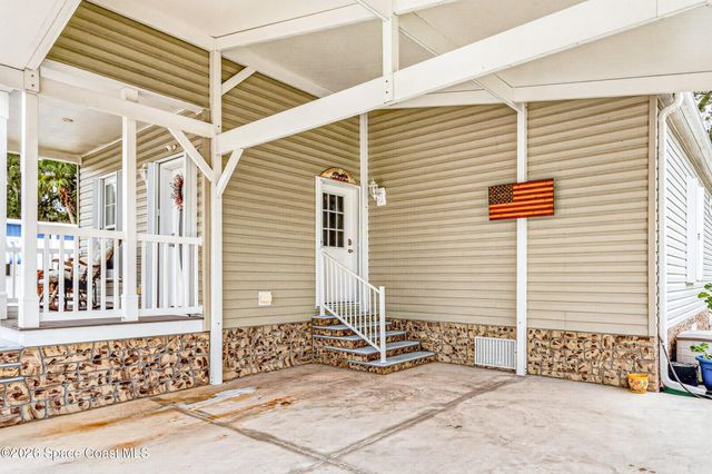 379 Holiday Park Boulevard NE, Palm Bay, FL 32907
