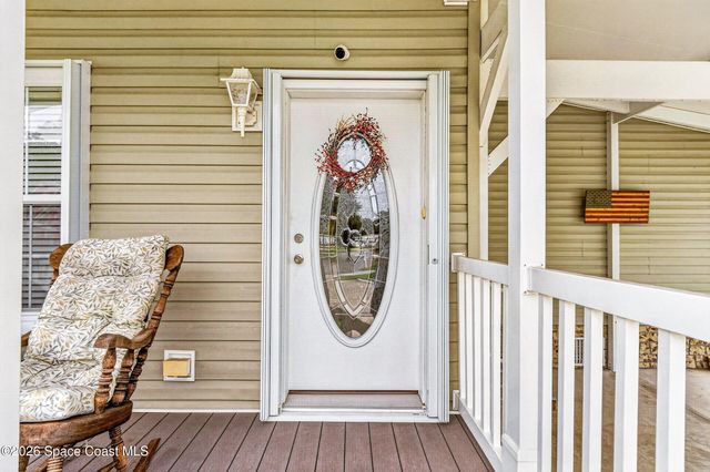 379 Holiday Park Boulevard NE, Palm Bay, FL 32907